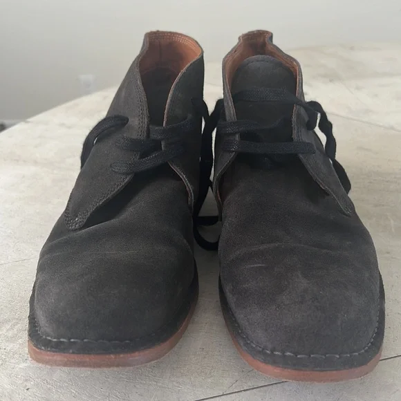 John Varvatos chukka boots